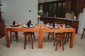 Omenco Hotel Nuwaraeliya