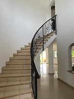 Trassaco Valley 5 Bedrooms mansion