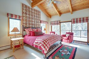 Big Sky Condo w/ Mountain Views < 1 Mi to Resort!