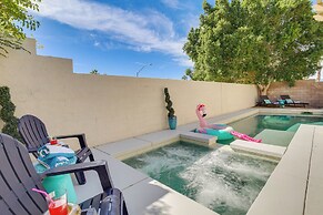 6 Mi to Empire Polo Club: Indio Home w/ Grill!
