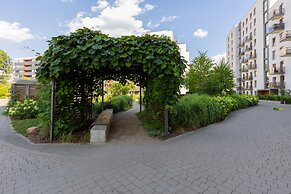 Krasinskiego Comfy Apartament by Renters