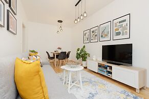 Krasinskiego Comfy Apartament by Renters