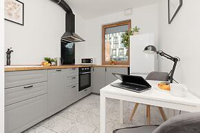 Krasinskiego Comfy Apartament by Renters