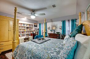 Spacious Bryan Vacation Rental w/ Pool & Patio!