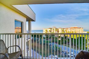 Top-floor Sunset Vistas Condo: Ocean-view Balcony!