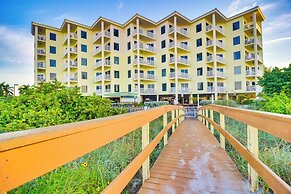 Top-floor Sunset Vistas Condo: Ocean-view Balcony!