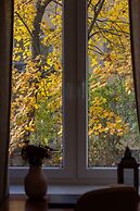 Bright Aapartment Holenderska by Renters