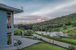 Kalpavriksha Villa By Indostay