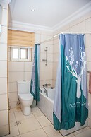 Earls Court Spintex Apartment