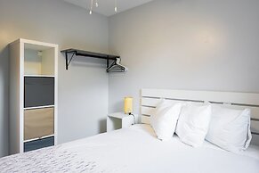 Poplars Motel on the lake