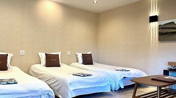 Ducale Garden Hotel 99