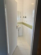 Comrades Oasis Guest House