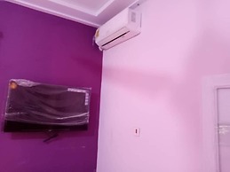 Dexxy's palace hotel