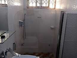 Dexxy's palace hotel