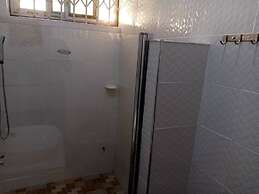 Dexxy's palace hotel