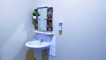Lux Suites Mtwapa Holiday Home