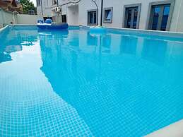 Impeccable 2-bed Apartment in Ikeja