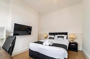 House With Modern Interior, Conveniently Located