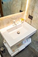 Palazzo Iaquinta - Rooms & Restaurant