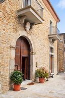 Palazzo Iaquinta - Rooms & Restaurant