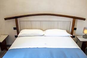 Palazzo Iaquinta - Rooms & Restaurant