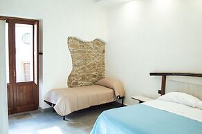 Palazzo Iaquinta - Rooms & Restaurant