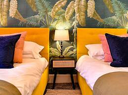 Stunning 3-bed House in Cardiff With Free Parking!