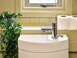 Stunning 3-bed House in Cardiff With Free Parking!