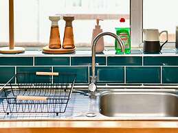 Stunning 3-bed House in Cardiff With Free Parking!