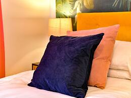 Stunning 3-bed House in Cardiff With Free Parking!