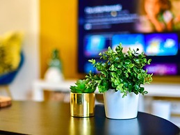 Stunning 3-bed House in Cardiff With Free Parking!