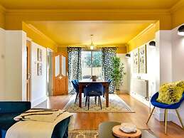 Stunning 3-bed House in Cardiff With Free Parking!