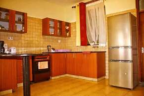 Lux Suites Impala Holiday Apartments