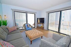 Towers 401 2 Bedroom Condo by RedAwning