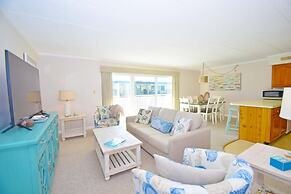 Surfwood 203 2 Bedroom Condo by RedAwning