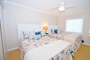 Surfwood 203 2 Bedroom Condo by RedAwning