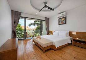 The Ocean Suites