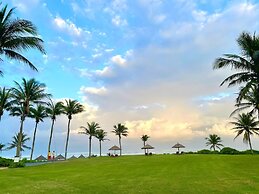 The Ocean Suites