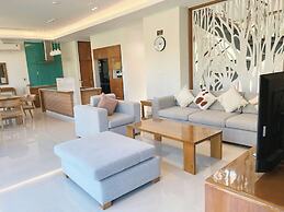 The Ocean Suites
