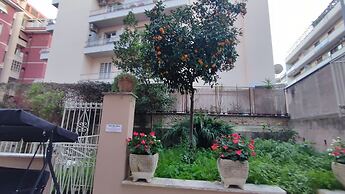 Vatican Green Garden