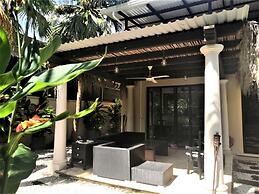 Typical Villa , Swimming Pool, 300 Meters to Langosta and Tamarindo Be