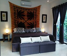 Typical Villa , Swimming Pool, 300 Meters to Langosta and Tamarindo Be