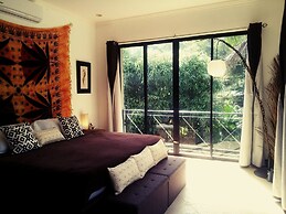 Typical Villa , Swimming Pool, 300 Meters to Langosta and Tamarindo Be