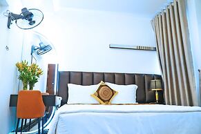 GRAD Queen Hotel 2 - Ha Dong