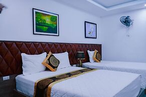 GRAD Queen Hotel 2 - Ha Dong