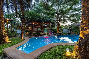 Secluded Oasis for Family - BM5