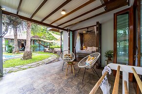 Secluded Oasis for Family - BM5