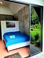 Cashewnut Tree Resort