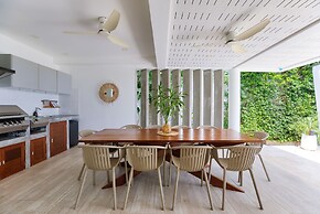 Stylish Sea View Villa 5 Bedrooms -KBR13