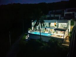 Stylish Sea View Villa 5 Bedrooms -KBR13